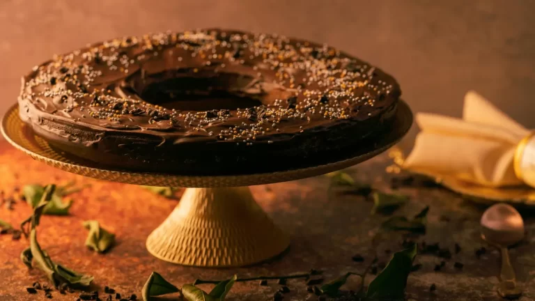 BOLO DE CHOCOLATE FACIL